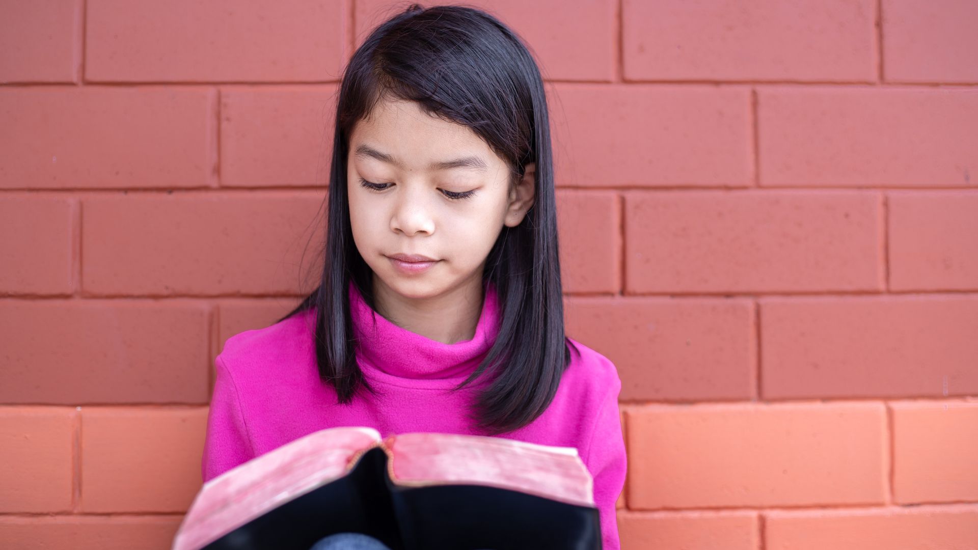 A Guide to the Perfect Bible Reading Plan for Kids